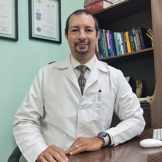 Dr Guillermo Hernandez Rios