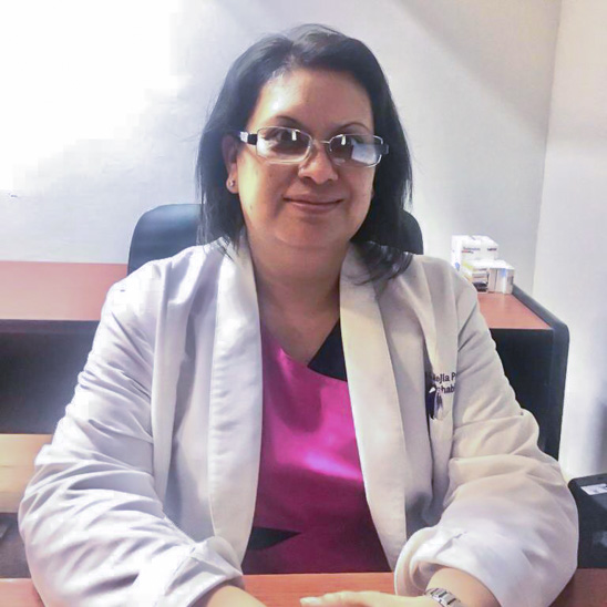 Dra Cristina Mejia